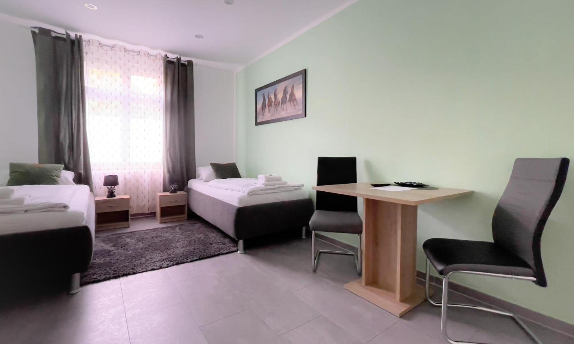 Motel Daria Hennigsdorf Berlin Oda fotoğraf